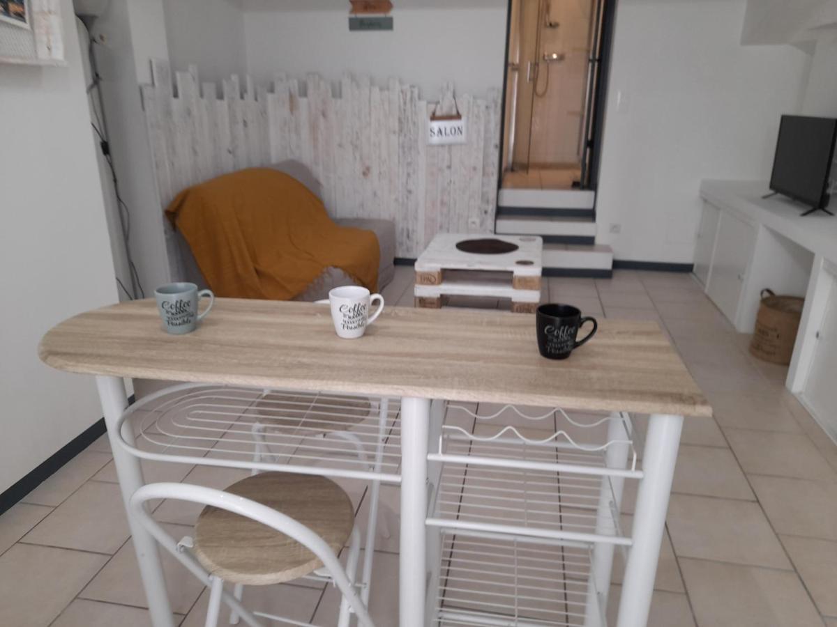 Chez Sabine Et Patrick Appartement Narbonne Buitenkant foto